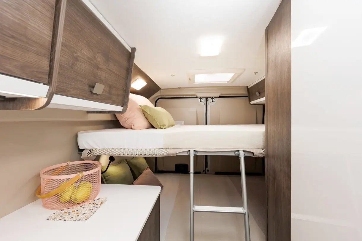 Rent Camper Beach in Málaga, ES - view 13