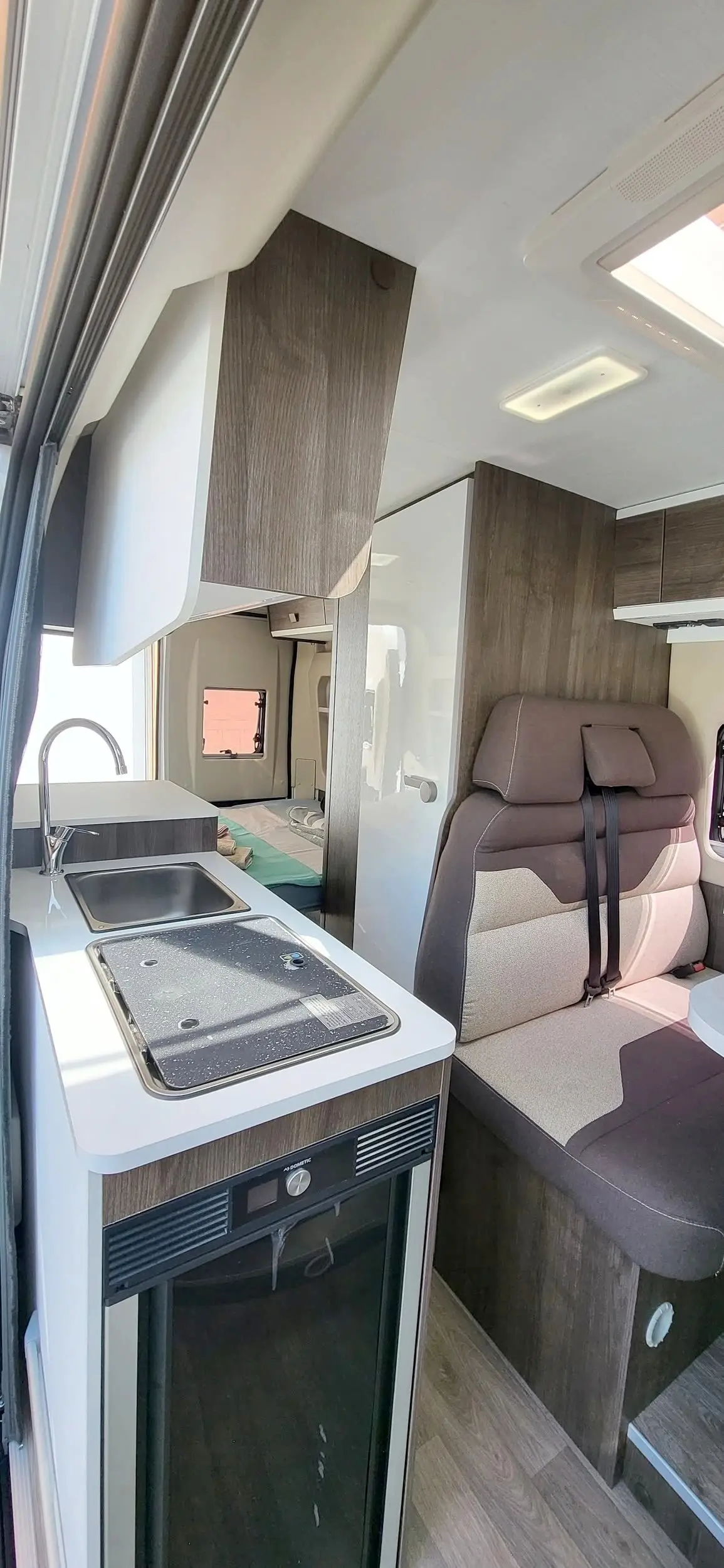 Rent Camper Beach in Málaga, ES - view 21