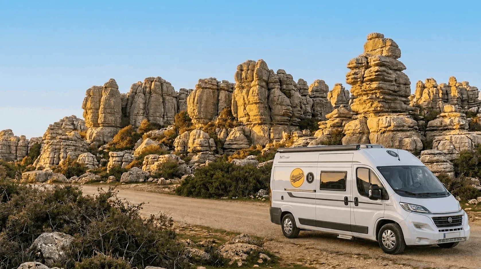 Camper en Málaga preparada para descubrir Andalucía