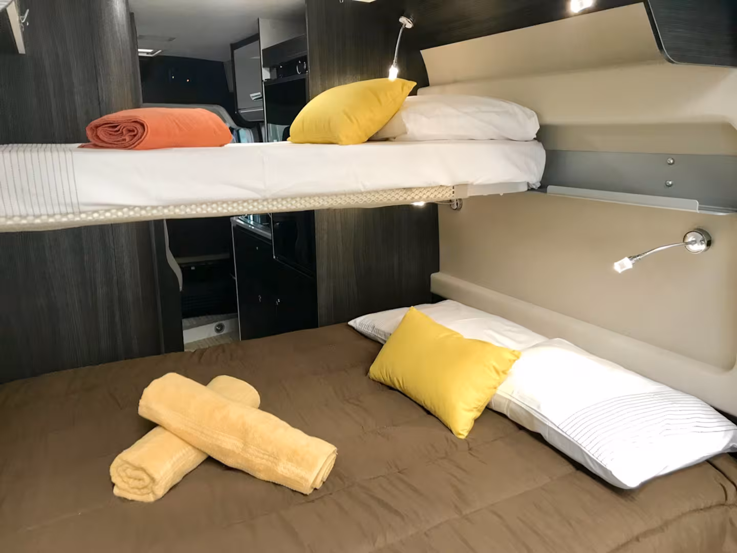 Rent Camper Sunrise in Málaga, ES - view 6